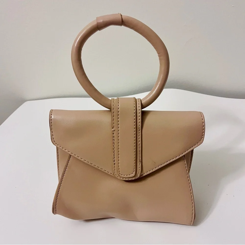 Elegant Tan Faux Leather Handbag - Picture 1 of 3